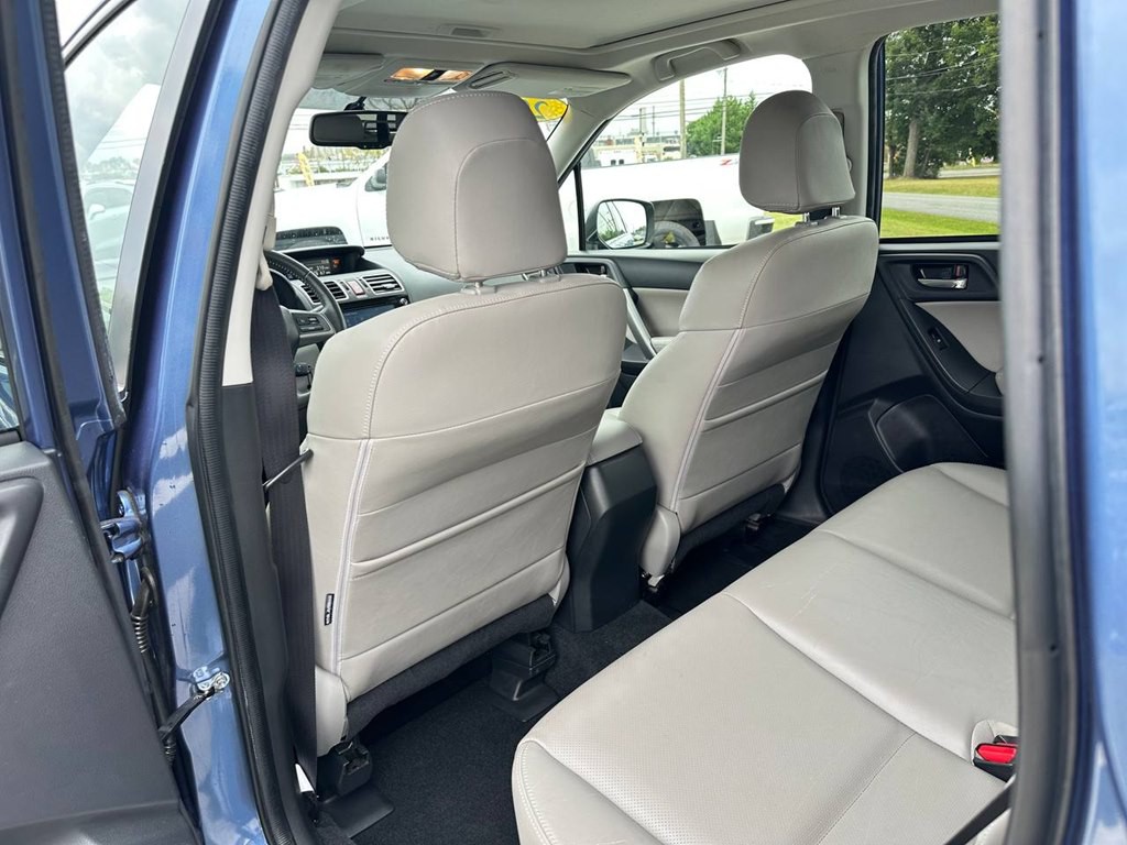 2016 Subaru Forester Image 36