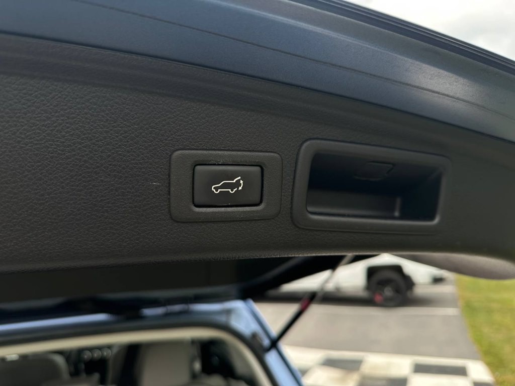 2016 Subaru Forester Image 43