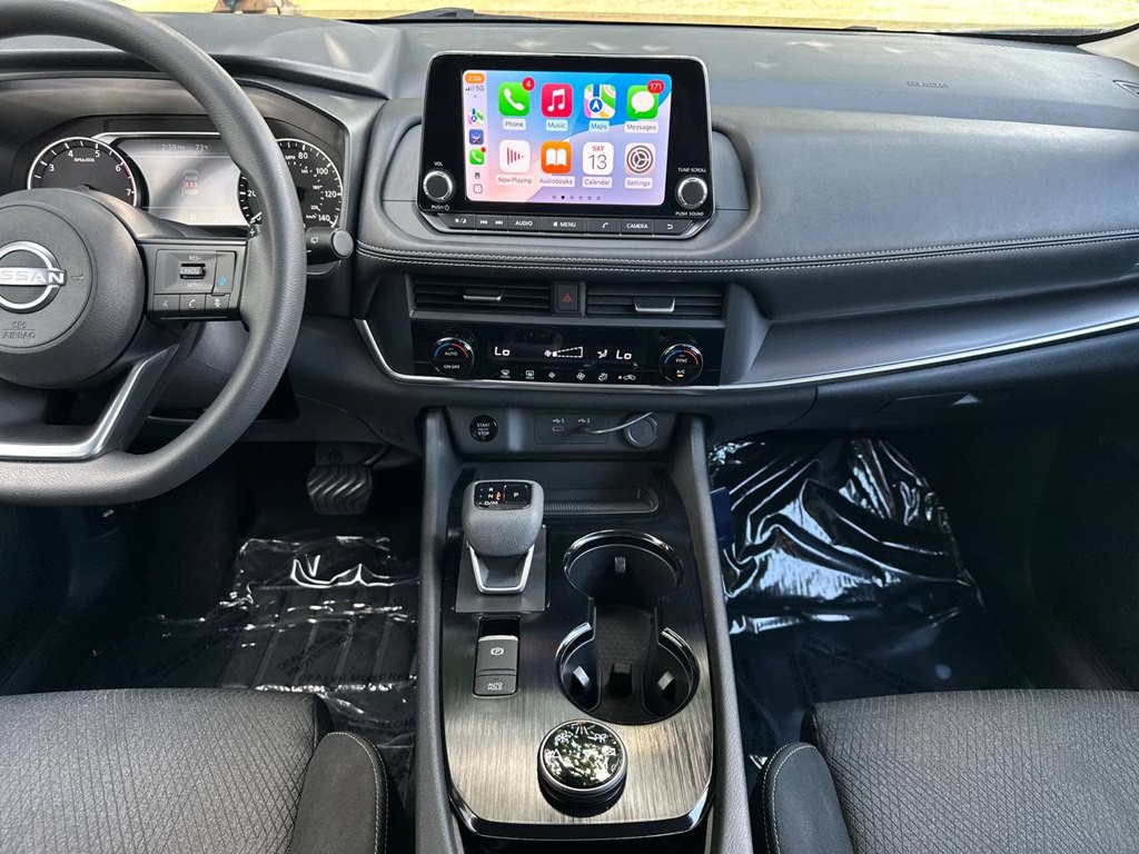 2024 Nissan Rogue Image 25
