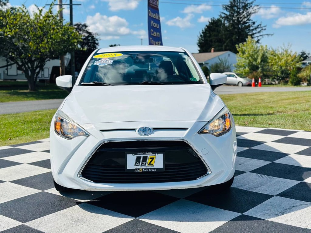 2018 Toyota Yaris Image 3