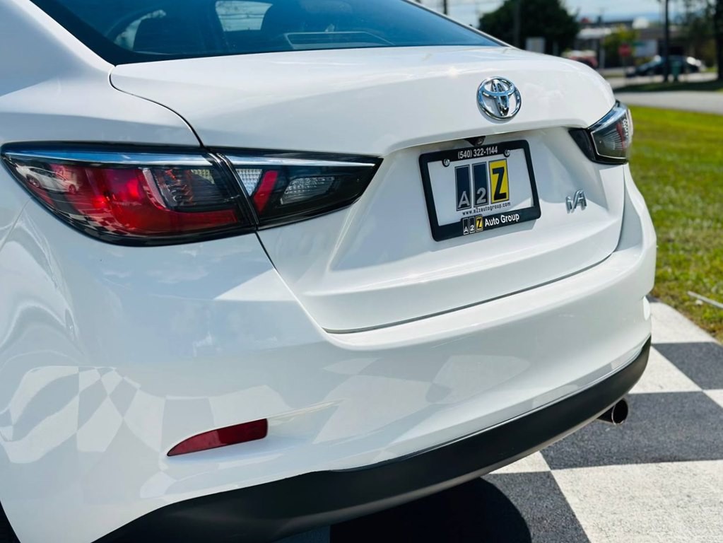2018 Toyota Yaris Image 14