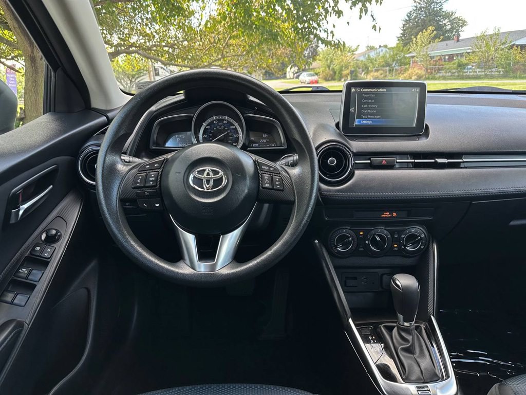 2018 Toyota Yaris Image 18