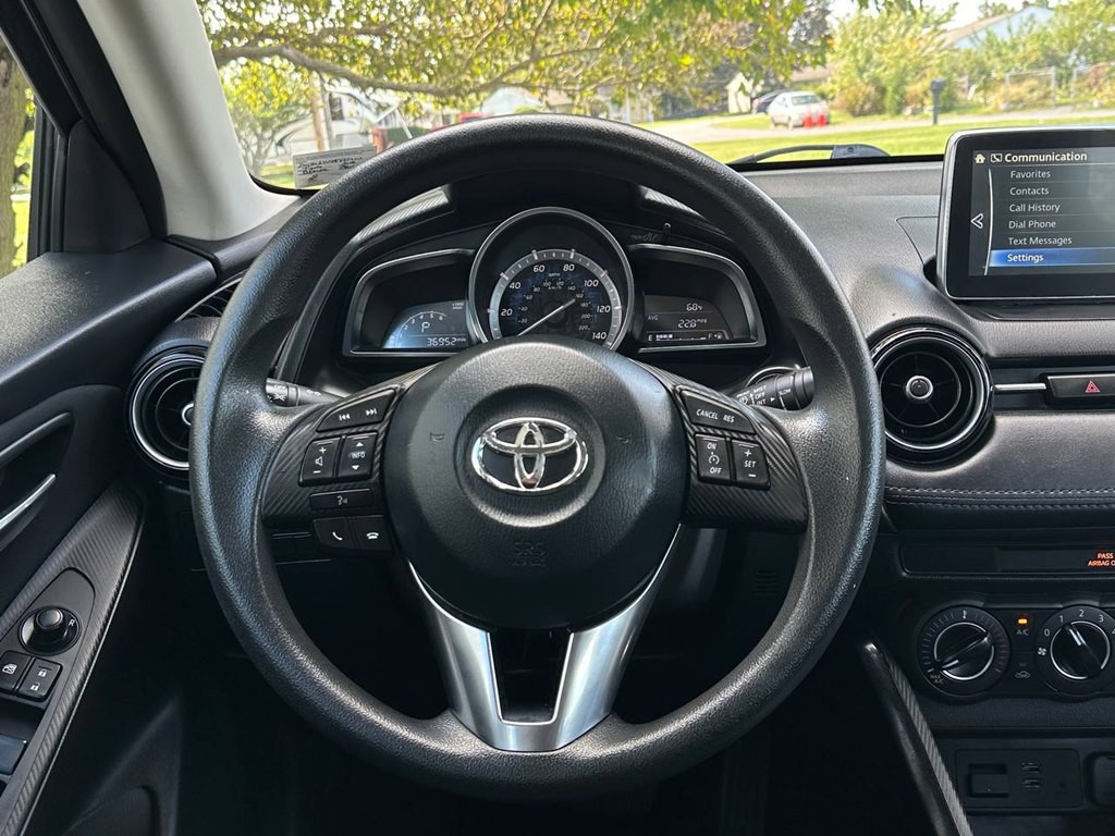 2018 Toyota Yaris Image 19
