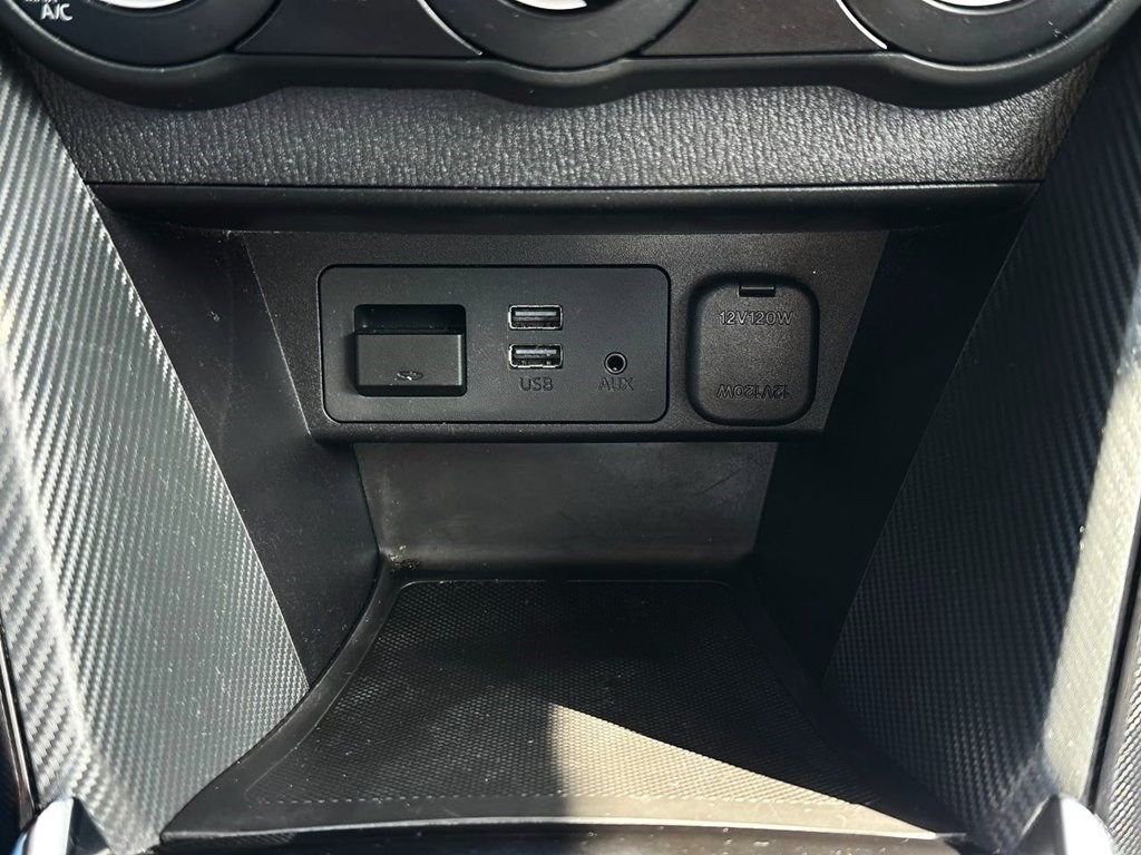 2018 Toyota Yaris Image 25