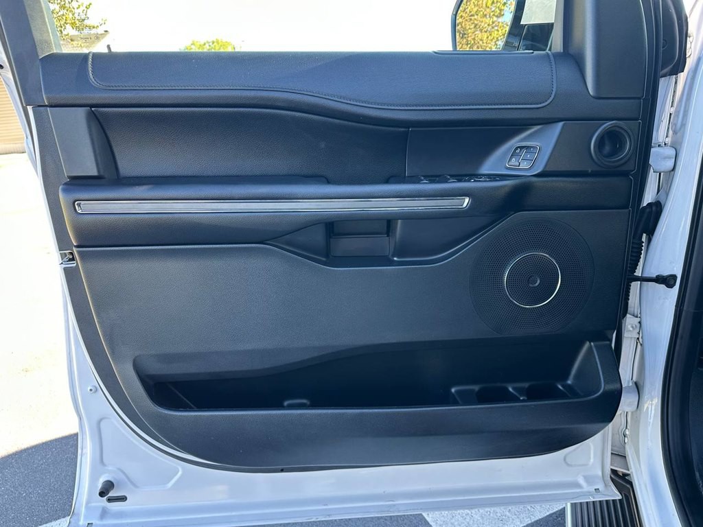 2019 Ford Expedition Image 17