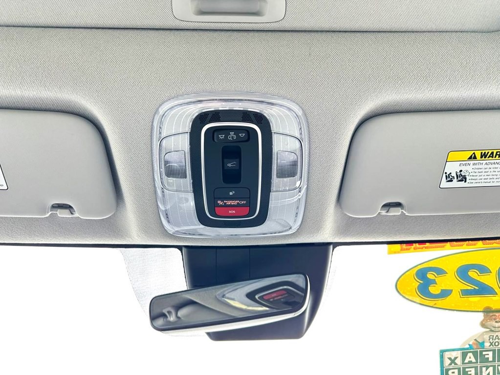 2023 Hyundai Elantra Image 35