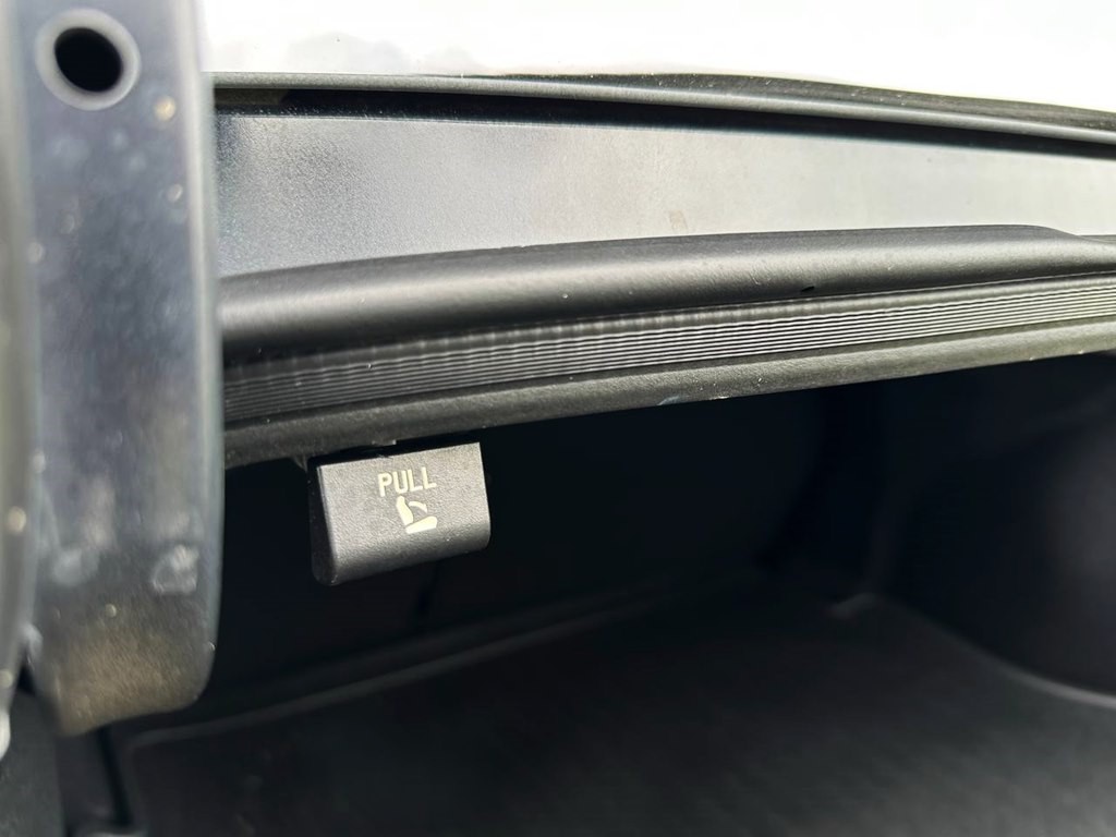 2023 Hyundai Elantra Image 41