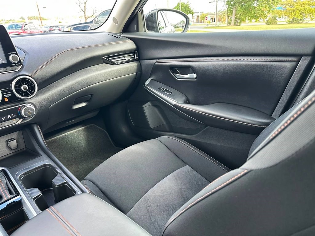 2022 Nissan Sentra Image 32