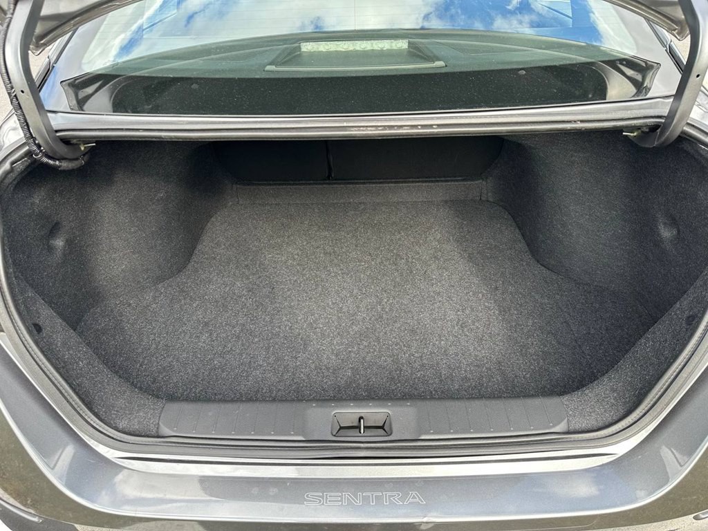 2022 Nissan Sentra Image 39