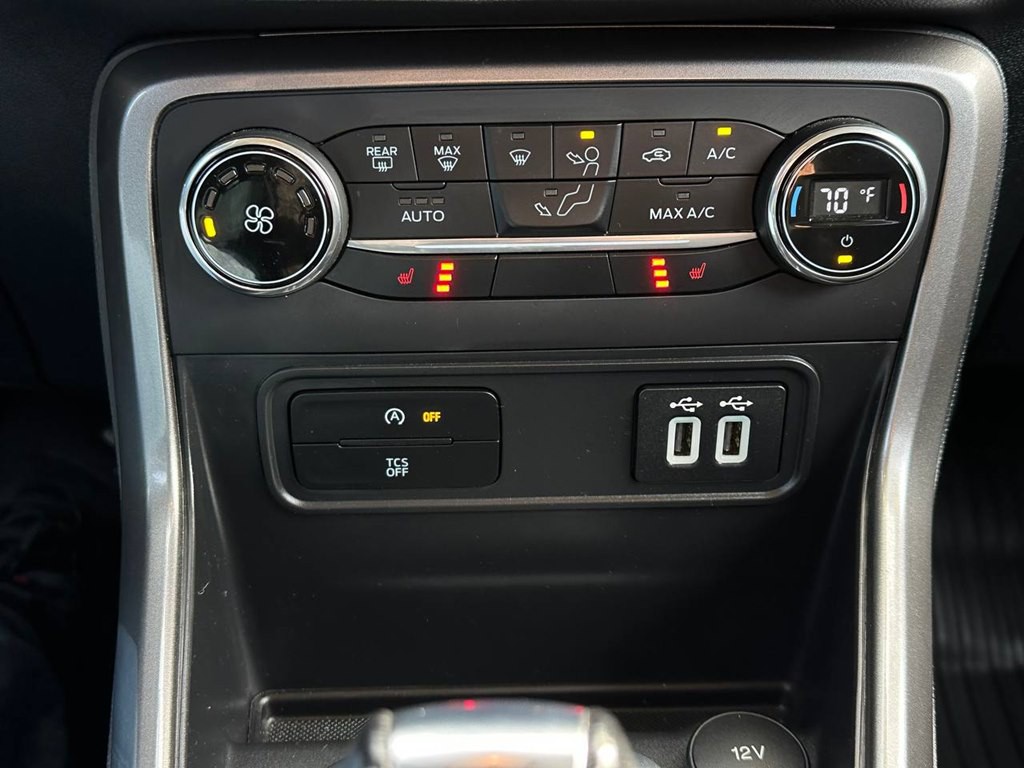 2020 Ford Econoline Image 31