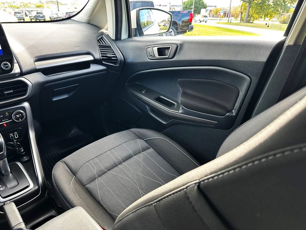 2020 Ford Econoline Image 35