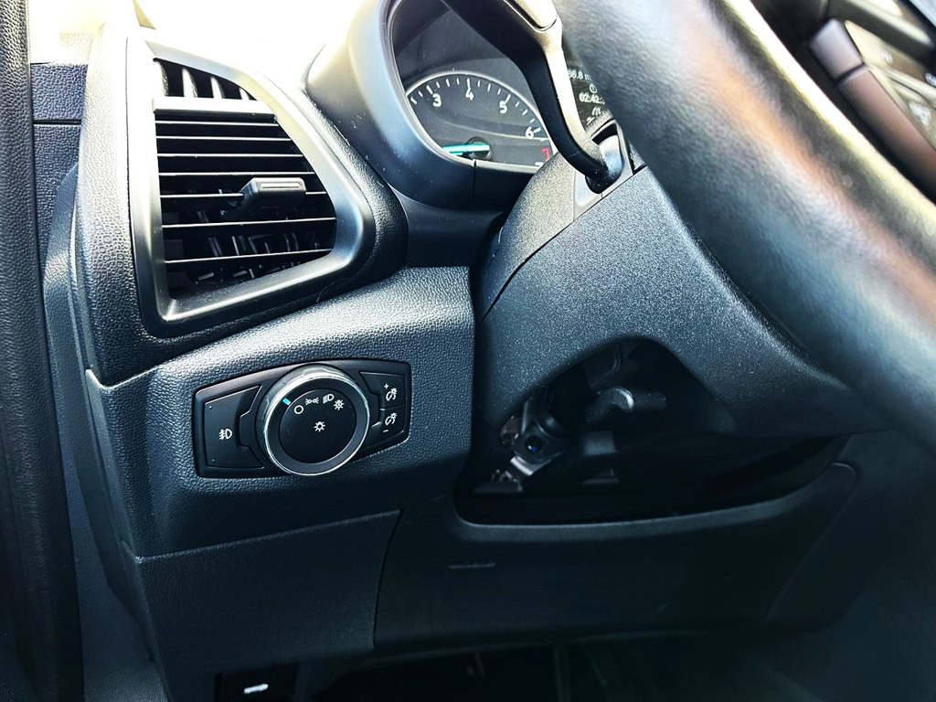 2020 Ford Econoline Image 36