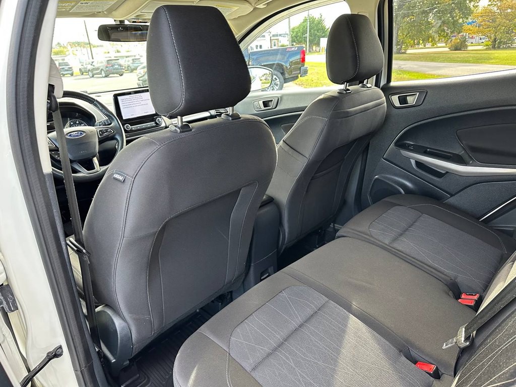 2020 Ford Econoline Image 39