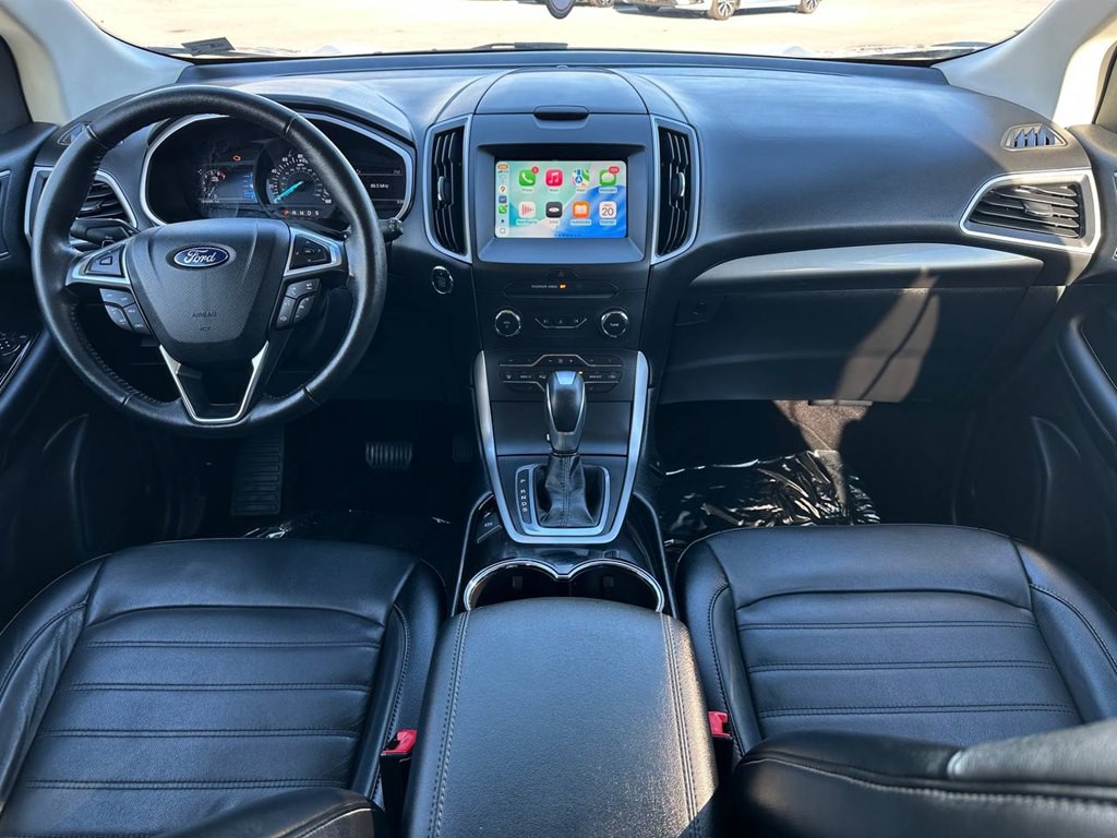 2017 Ford Edge Image 21