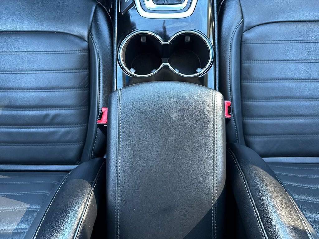 2017 Ford Edge Image 36