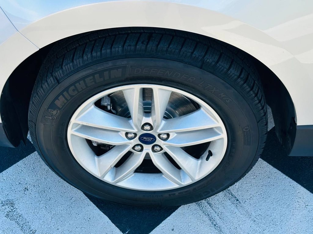 2017 Ford Edge Image 51