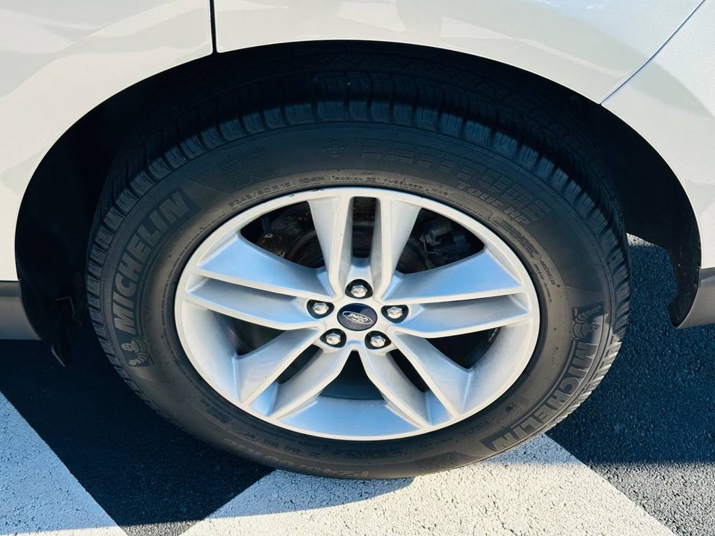 2017 Ford Edge Image 52