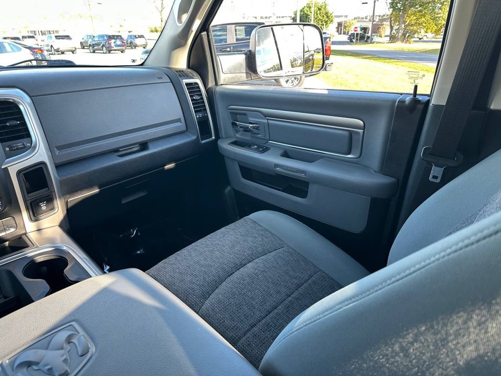 2018 RAM 1500 Image 37