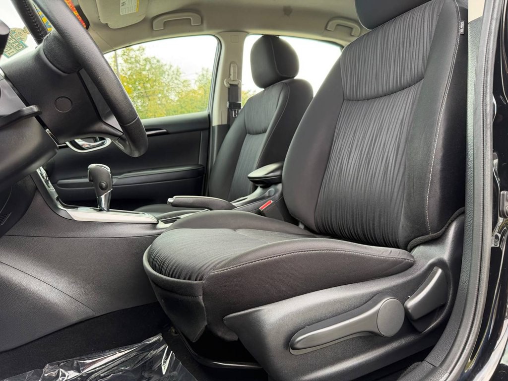 2019 Nissan Sentra Image 18