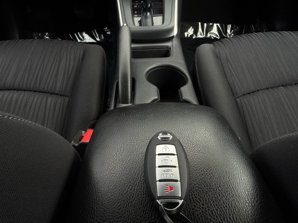2019 Nissan Sentra Image 38