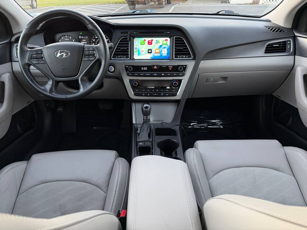 2016 Hyundai Sonata Image 21