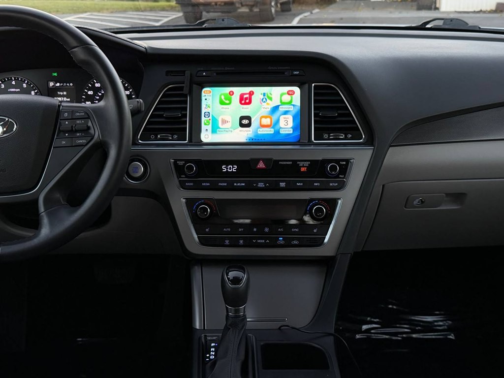 2016 Hyundai Sonata Image 28