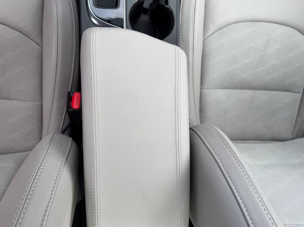 2016 Hyundai Sonata Image 34