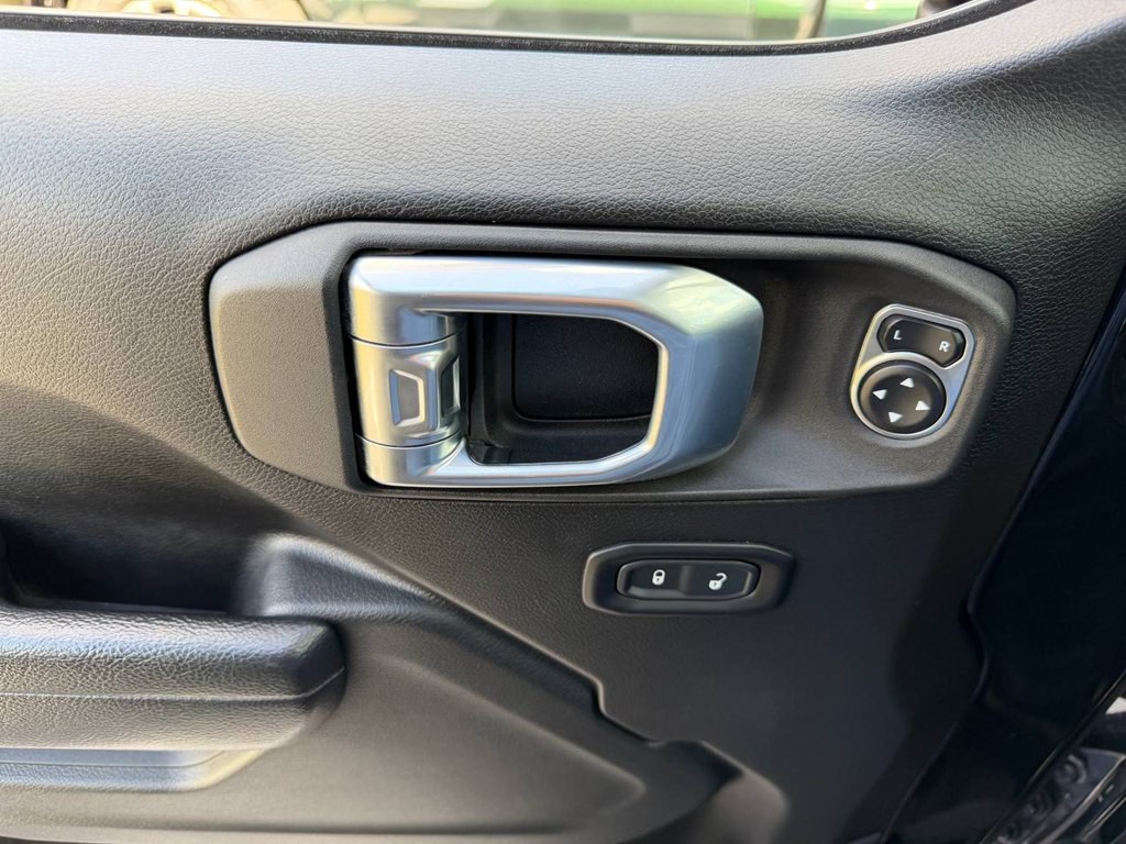 2022 Jeep Wrangler Image 18