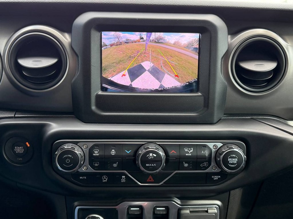 2022 Jeep Wrangler Image 28