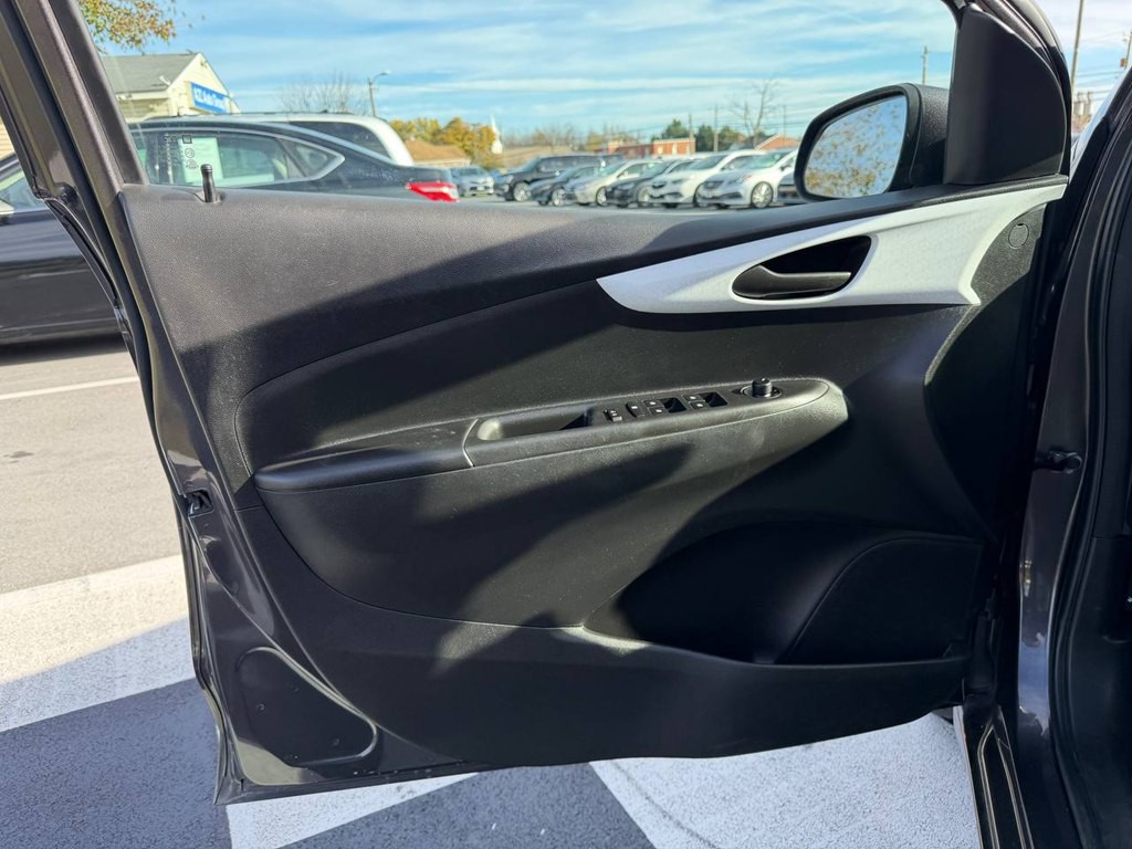 2016 Chevrolet Spark Image 15