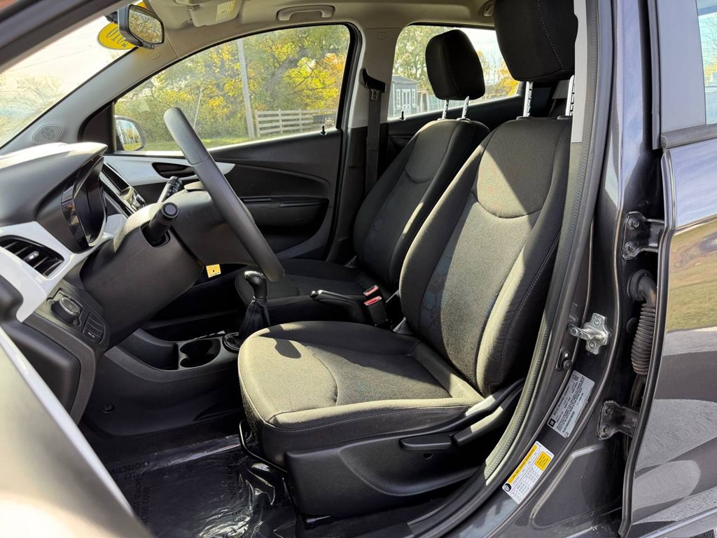 2016 Chevrolet Spark Image 17