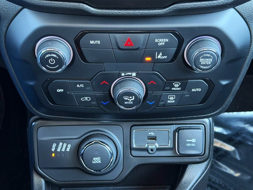 2021 Jeep Renegade Image 31