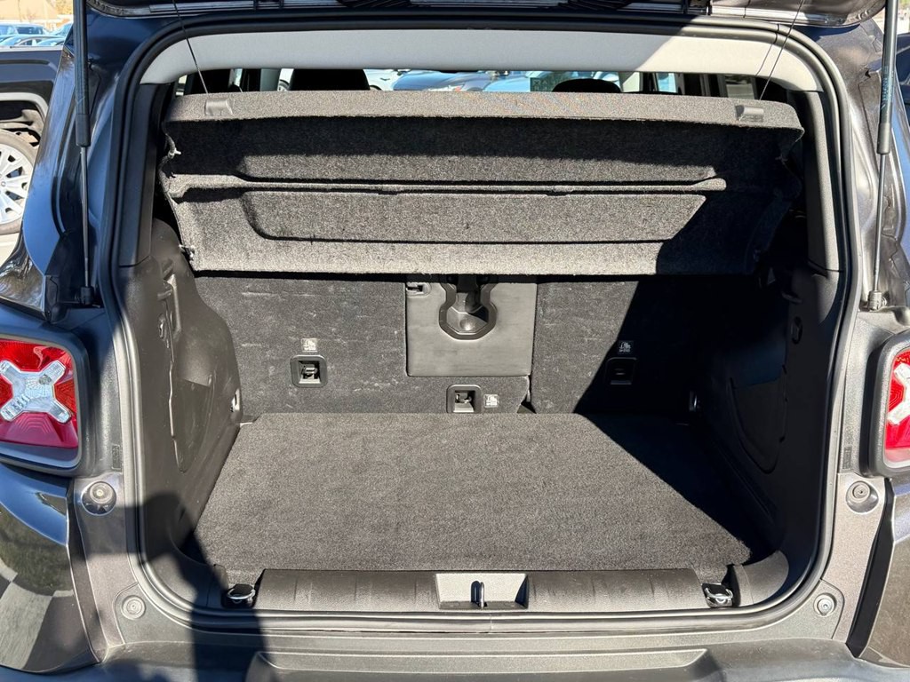 2021 Jeep Renegade Image 41