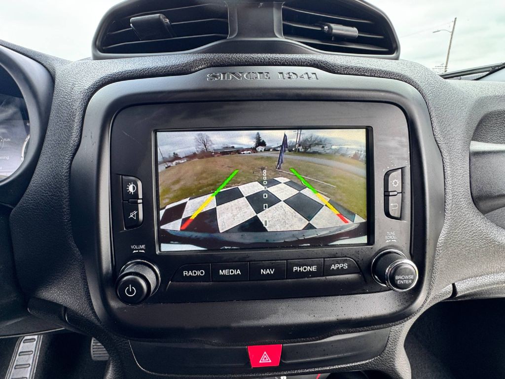 2017 Jeep Renegade Image 9