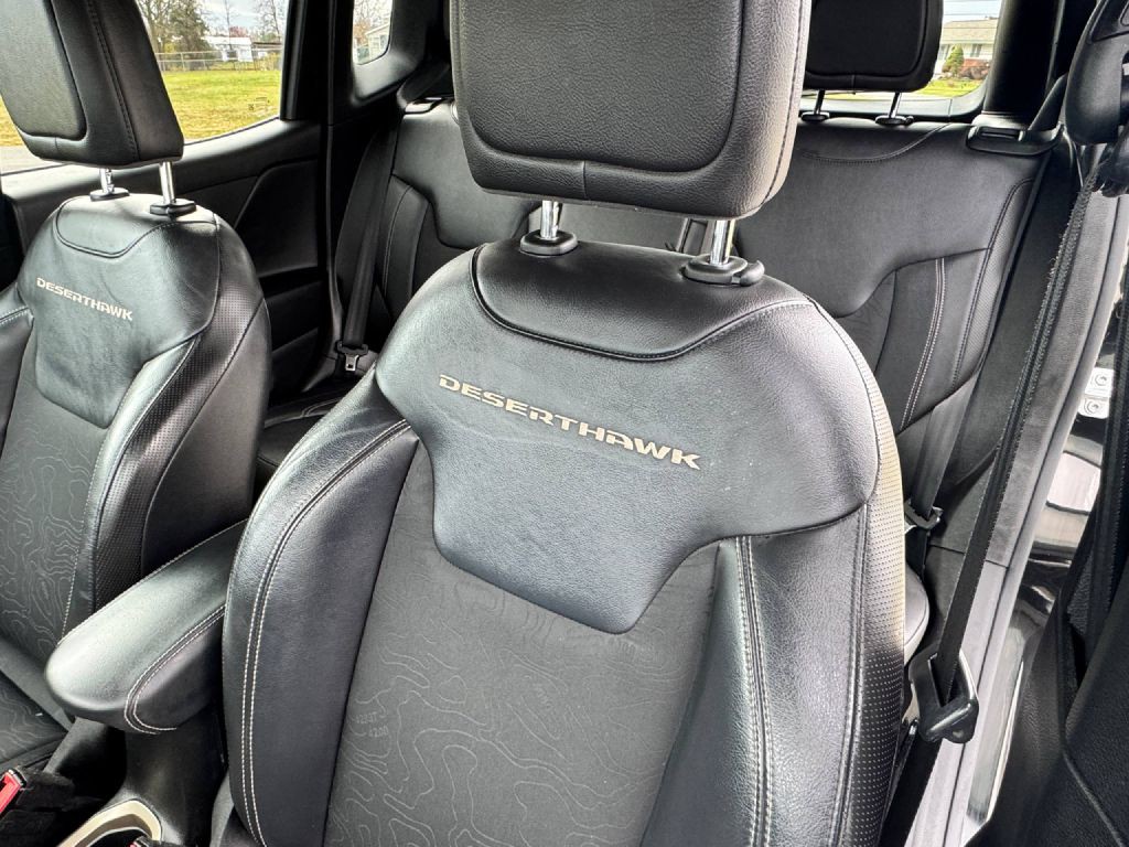 2017 Jeep Renegade Image 11