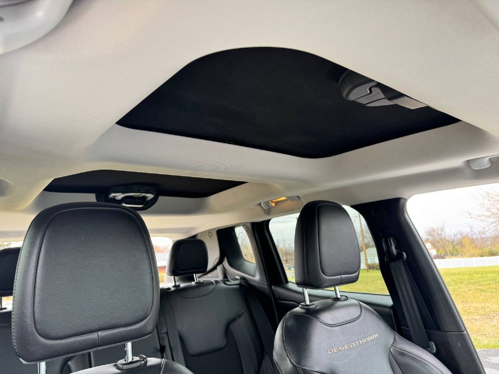 2017 Jeep Renegade Image 14