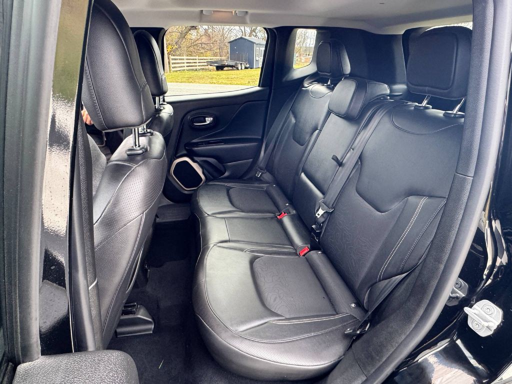 2017 Jeep Renegade Image 16