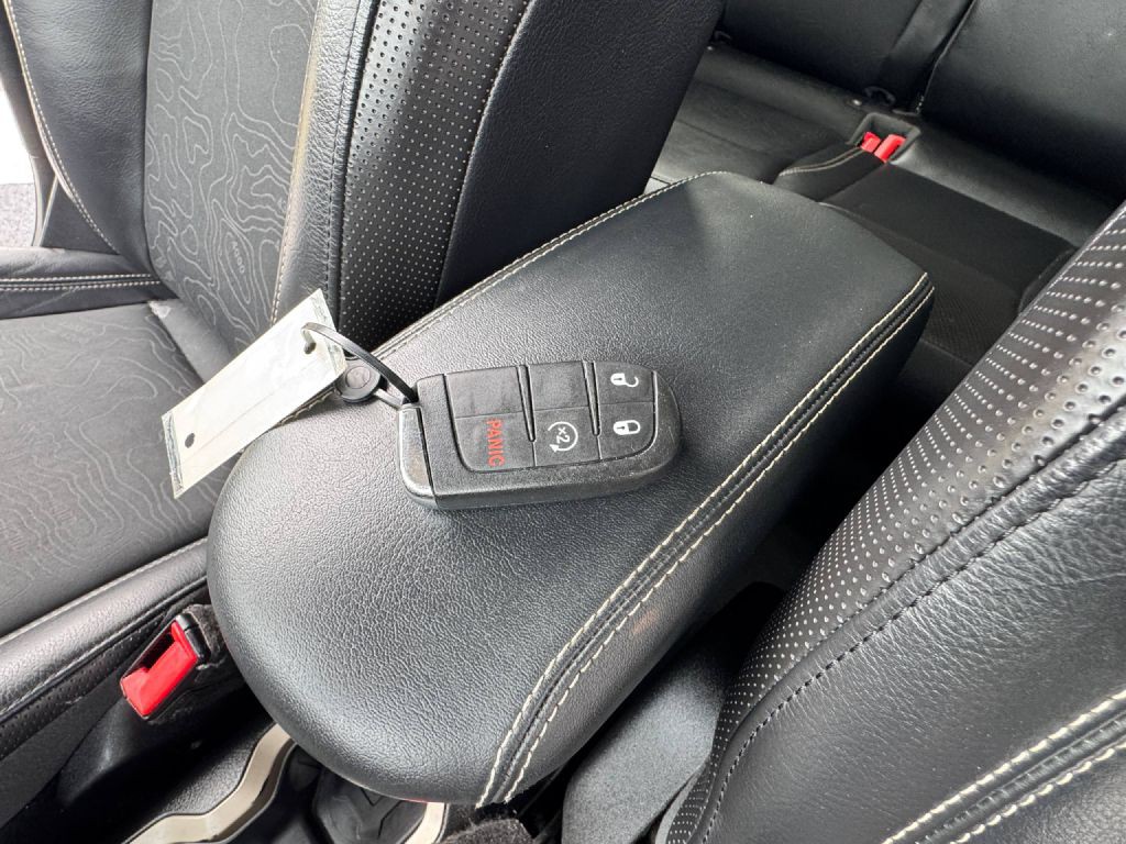 2017 Jeep Renegade Image 19