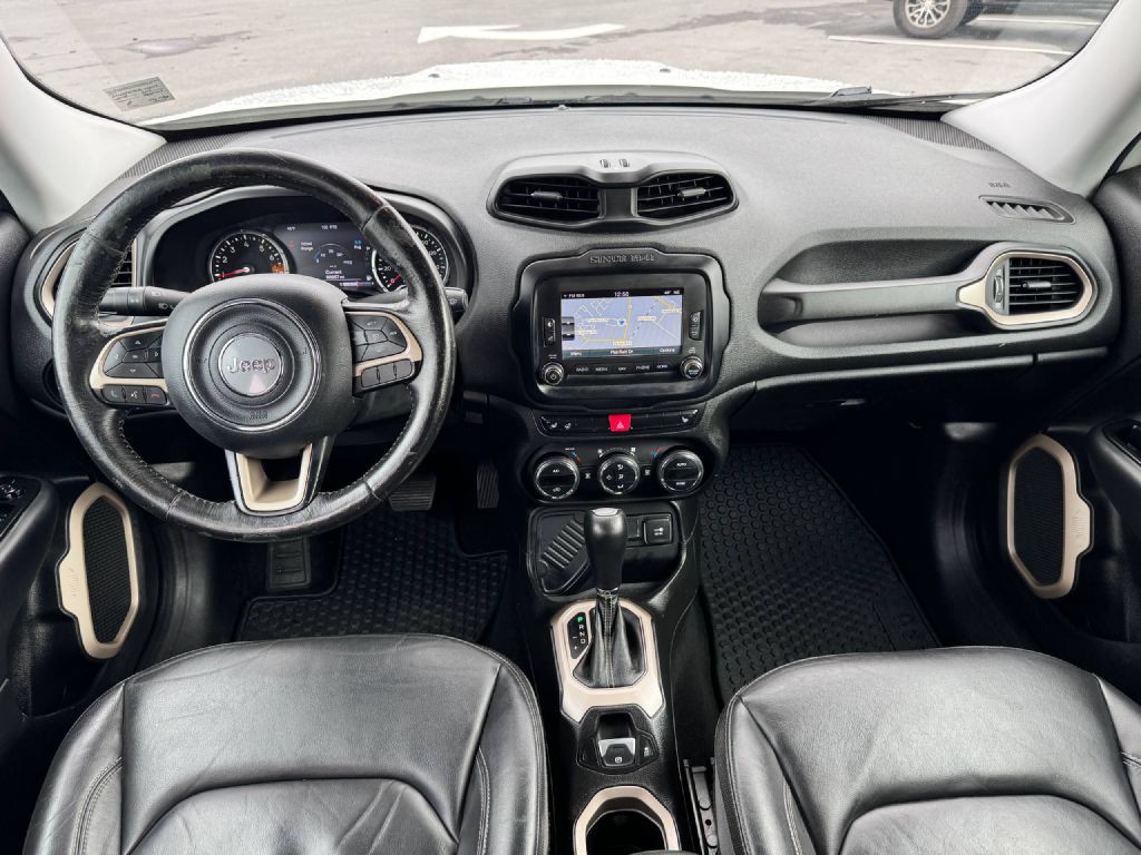 2016 Jeep Renegade Image 9