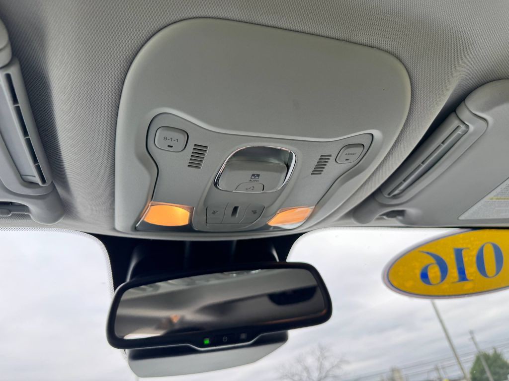 2016 Jeep Renegade Image 22