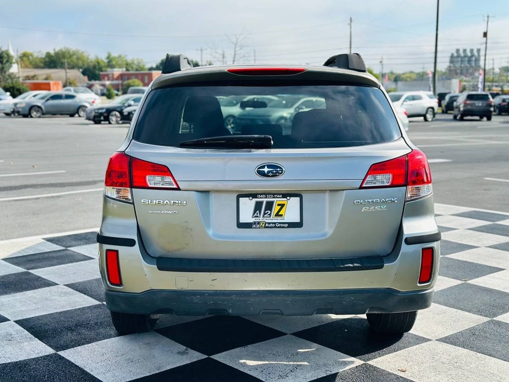 2011 Subaru Outback Image 5