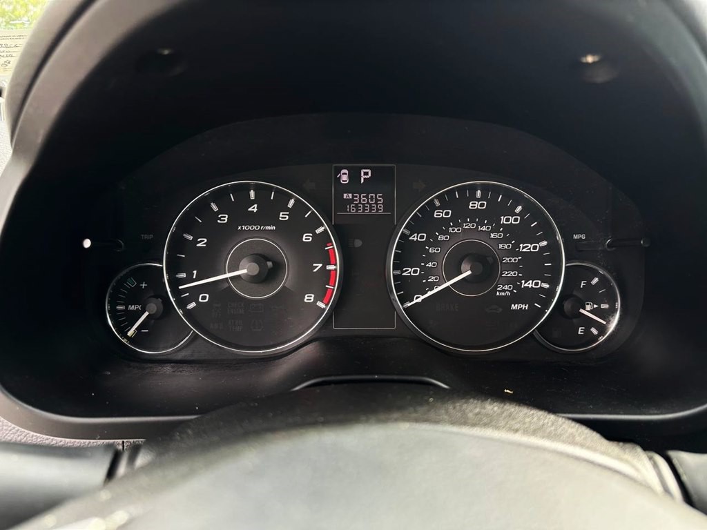 2011 Subaru Outback Image 18