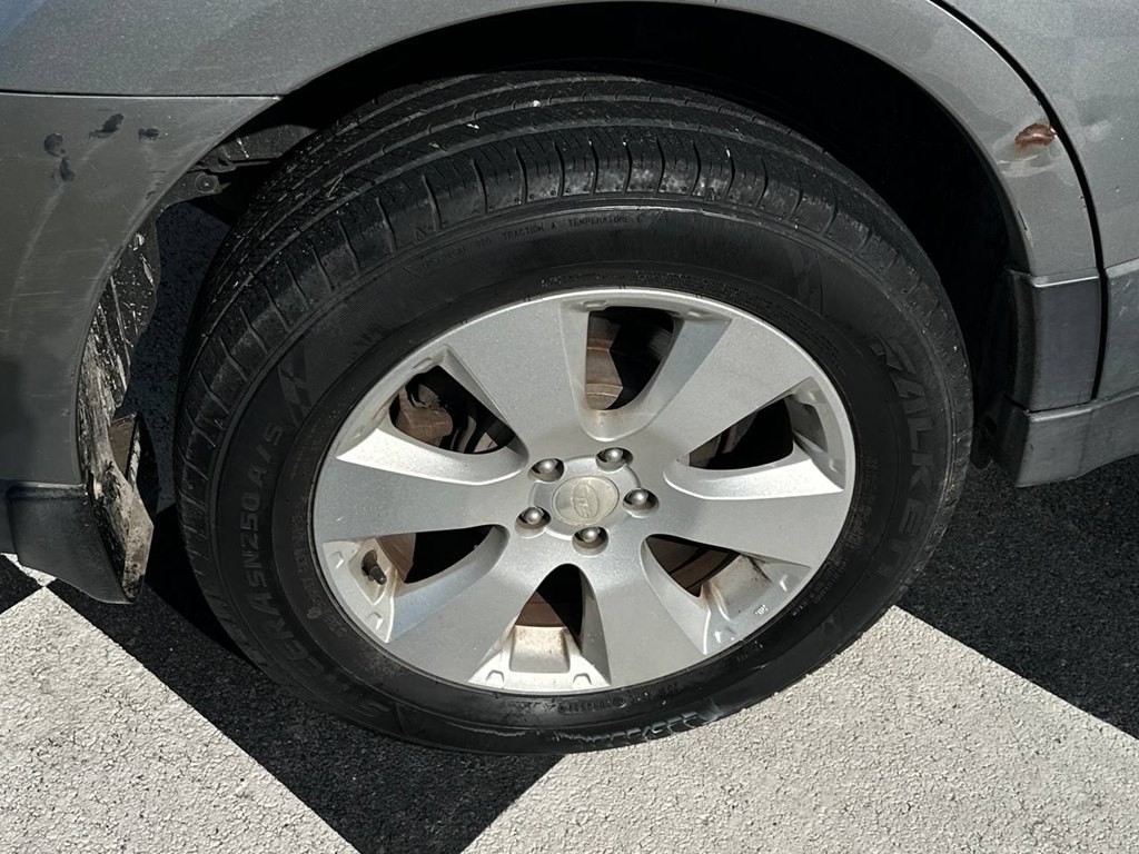 2011 Subaru Outback Image 29