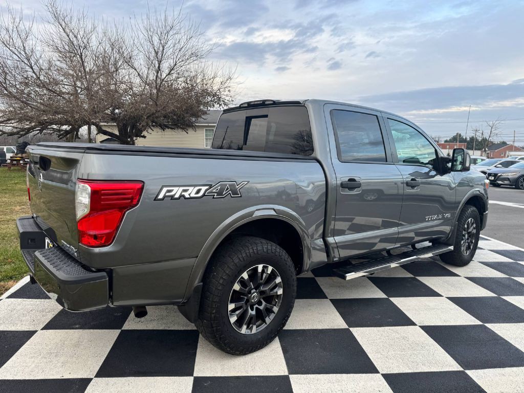2018 Nissan Titan Image 6