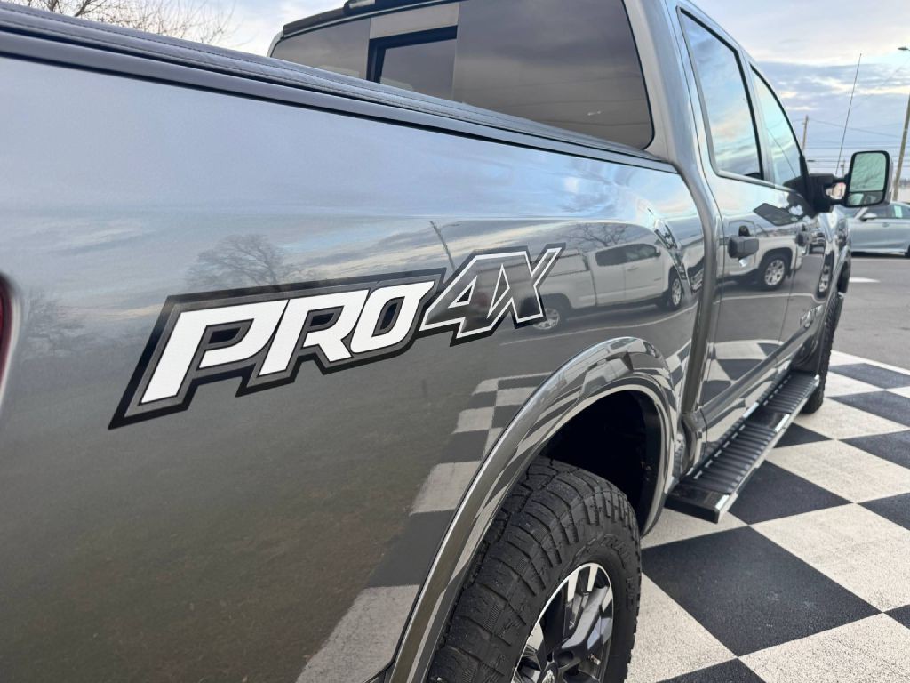 2018 Nissan Titan Image 34