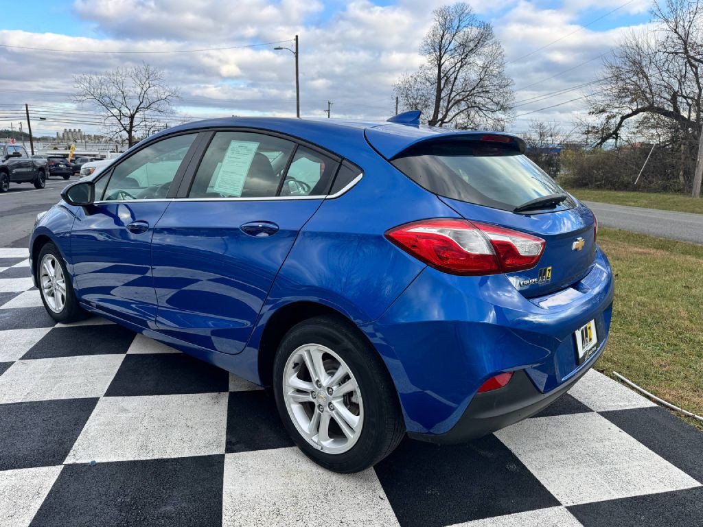 2018 Chevrolet Cruze Image 4