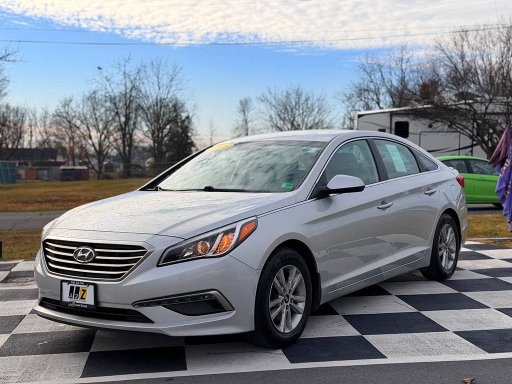 2015 Hyundai Sonata Image 2