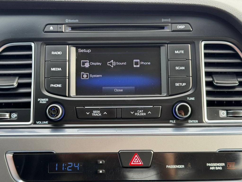2015 Hyundai Sonata Image 24