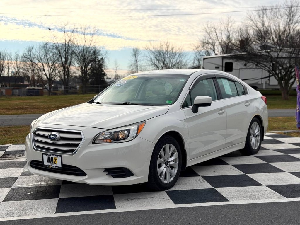 2016 Subaru Legacy Image 2