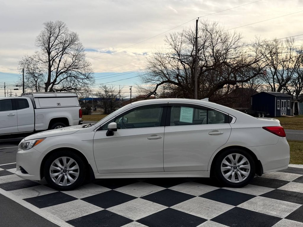 2016 Subaru Legacy Image 9